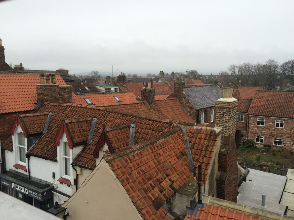 The Three Tuns Hotel Wetherspoon ثيرسك الغرفة الصورة